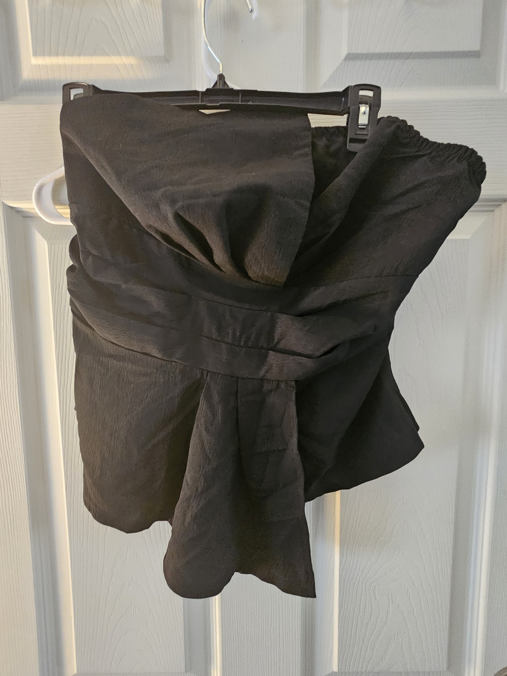 SHEIN Black Asymmetrical Ruffled Mini Skirt